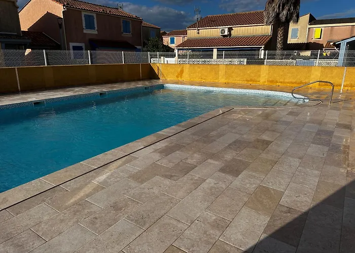 Pavillon Dans Avec Piscine Grazel Ga090-056 *